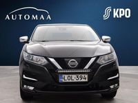 Käytetty Nissan Qashqai N-Connecta 116 HP (85 kW) 2018 Musta Katumaasturi