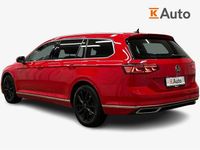 Käytetty VW Passat Executive 218 HP (160 kW) 2022 Punainen Farmari