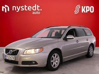 Käytetty Volvo V70 Momentum 175 HP (128 kW) 2010 Farmari