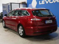 käytetty Ford Mondeo 2,0 TDCi 180hv PowerShift Titanium Wagon AWD / Navi / Webasto / Vetokoukku