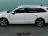 Käytetty Skoda Octavia Ambition 150 HP (110 kW) 2021 Valkoinen Farmari