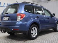 käytetty Subaru Forester 2,0 X RR AT - RAHOITUSKORKO 3,49% - Koukku / Vakkari / Siisti /