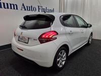 Käytetty Peugeot 208 Style 82 HP (60 kW) 2016 Viistoperä