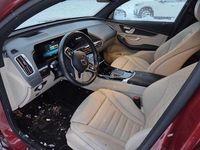 Käytetty Mercedes EQC400 AMG 300 kW (408 HP) 2021 Punainen Katumaasturi