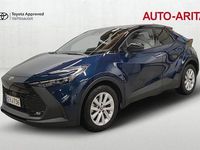 Käytetty Toyota C-HR Anniversary 140 HP (102 kW) 2024 Vihreä Katumaasturi