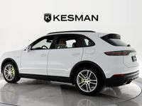 käytetty Porsche Cayenne E-Hybrid / Suomi auto / Adpt. Vakkari / 360 kamerat / BOSE Surround Sound / Panoraama / Ilmajouset /