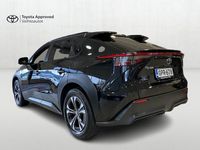 Käytetty Toyota bZ4X Comfort 160 kW (218 HP) 2022 Musta Katumaasturi