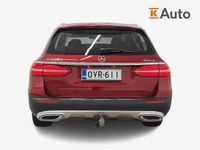 Käytetty Mercedes E220 All-Terrain 194 HP (142 kW) 2017 Punainen Farmari