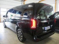 Käytetty Mercedes V220 Avantgarde 163 HP (119 kW) 2022 Musta Tila-auto