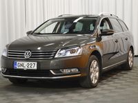 käytetty VW Passat Variant Highline 1,4 TSI EcoFuel 110 kW DSG ** Webasto / P.Kamera / Sporttinahat / Koukku / Juuri tullut! **