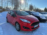 Käytetty Ford Fiesta 140 HP (102 kW) 2015 Punainen Viistoperä