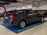 Käytetty Volvo V60 Standard 150 HP (110 kW) 2018 Farmari