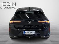Käytetty Opel Astra Innovation 180 HP (132 kW) 2022 Musta Viistoperä