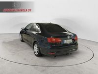 Käytetty VW Jetta 105 HP (77 kW) 2011 Sedan