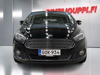 Käytetty Ford S-MAX Titanium 180 HP (132 kW) 2017 Musta Tila-auto