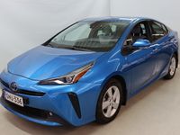 käytetty Toyota Prius AWD-i Active Business