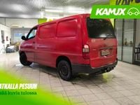 Käytetty Toyota HiAce 95 HP (69 kW) 2007 Punainen Van