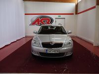 Käytetty Skoda Octavia Ambiente 105 HP (77 kW) 2012 Farmari