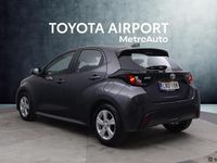 Käytetty Toyota Yaris Hybrid Active 116 HP (85 kW) 2022 Harmaa Viistoperä