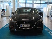 Käytetty Mazda 3 Touring 120 HP (88 kW) 2018 Musta Sedan