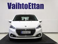 Käytetty Peugeot 208 Signature Sky 110 HP (80 kW) 2019 Valkoinen Viistoperä