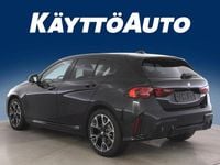 Uusi BMW 120 M Sport 170 HP (125 kW) 2026 Saphir schwarz Viistoperä
