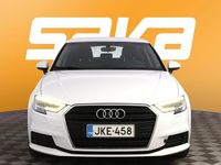 Käytetty Audi A3 Sportback Business 110 HP (80 kW) 2017 Viistoperä