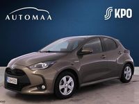 Käytetty Toyota Yaris Hybrid Active 116 HP (85 kW) 2020 Ruskea Viistoperä
