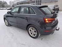 Käytetty Audi Q3 Advanced 150 HP (110 kW) 2018 Vihreä Katumaasturi
