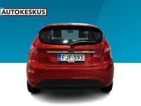 käytetty Ford Fiesta 1,25 82 hv Ghia M5 5-ovinen Läm t.lasi / Lohkol. ja sisäp