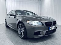 käytetty BMW M5 F10 SEDAN 560HV. **COMFORT ACCESS, 360°, 2X ALUT, SOFT CLOSE, HUD & KORKOTARJOUS ALK. 2,49%**