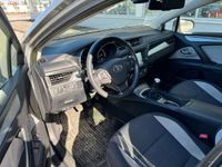 käytetty Toyota Avensis 2,0 D-4D Active Edition Sedan - 1-Omistajalta, navi, webasto, 2x alut, BI-LED ajovalot, peruutuskame