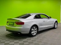 Käytetty Audi A5 Premium 239 HP (175 kW) 2009 Hopea / harmaa Coupe - kaksiovinen