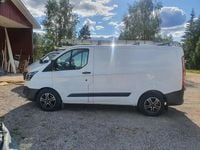 Käytetty Ford Transit Custom 101 HP (74 kW) 2013 Valkoinen Sedan