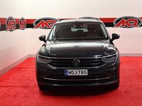 Käytetty VW Tiguan Comfortline 150 HP (110 kW) 2022 Harmaa Katumaasturi