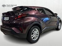 Käytetty Toyota C-HR Active 122 HP (89 kW) 2023 Violetti Katumaasturi