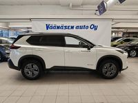 Käytetty Nissan X-Trail N-Connecta 214 HP (157 kW) 2025 Valkoinen Katumaasturi