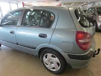 Käytetty Nissan Almera Comfort 122 HP (89 kW) 2002 Vihreä Viistoperä