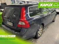 Käytetty Volvo V70 Summum 163 HP (119 kW) 2008 Sininen Farmari