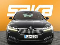 Käytetty Skoda Superb LAURIN & KLEMENT 218 HP (160 kW) 2023 Farmari