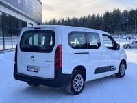 Käytetty Citroën Berlingo Feel 110 HP (80 kW) 2021 Tila-auto