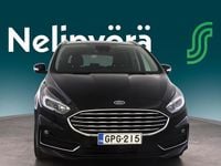 Käytetty Ford S-MAX Titanium 258 HP (189 kW) 2022 Musta Tila-auto