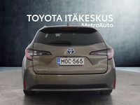 Käytetty Toyota Corolla Edition 121 HP (88 kW) 2022 Ruskea (beige) Farmari