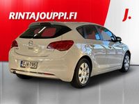 Käytetty Opel Astra Enjoy 140 HP (102 kW) 2011 Valkoinen Viistoperä