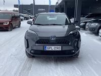 Käytetty Toyota Yaris Cross Active 116 HP (85 kW) 2023 Katumaasturi
