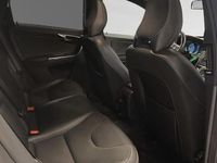 Käytetty Volvo XC60 Momentum 190 HP (139 kW) 2016 Valkoinen Katumaasturi