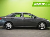 Käytetty Toyota Corolla Terra 132 HP (97 kW) 2012 Hopea / harmaa Sedan