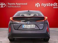 Käytetty Toyota Prius Active 98 HP (72 kW) 2017 Harmaa Viistoperä
