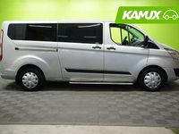 Käytetty Ford Tourneo Trend 131 HP (96 kW) 2017 Hopea / harmaa Tila-auto