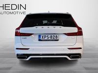 Käytetty Volvo V60 Business Edition 340 HP (250 kW) 2022 Farmari